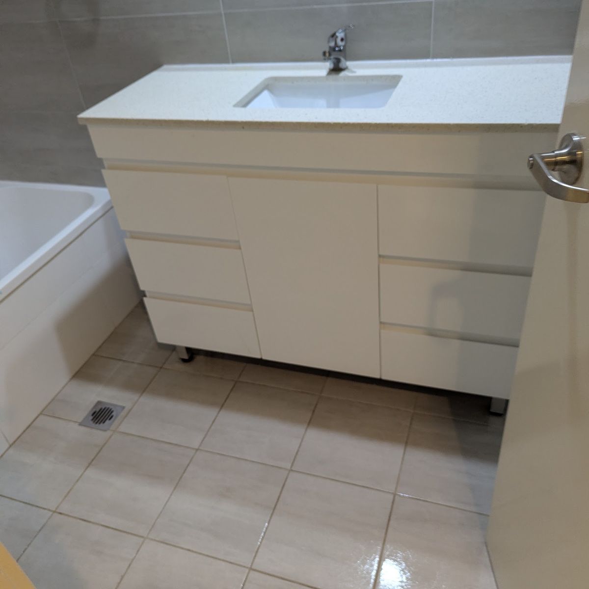 Cleaned room in the Campbelltown area